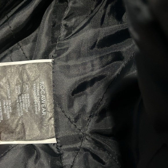 Gently used winter coat for men 100% authentic very warm and fancy - Picture 8 of 11